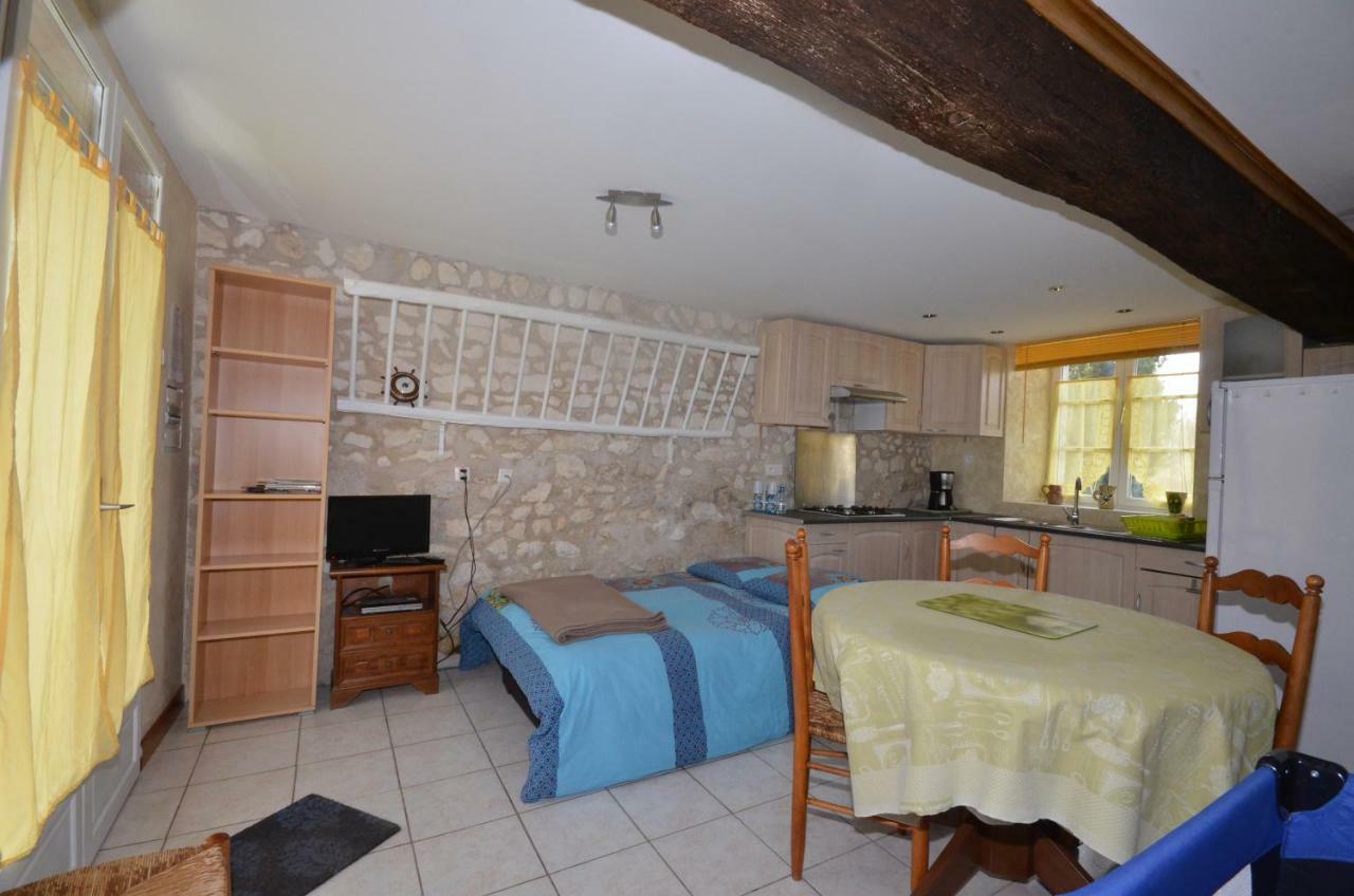 Gite En Berry Moulins-sur-Cephons Exterior photo